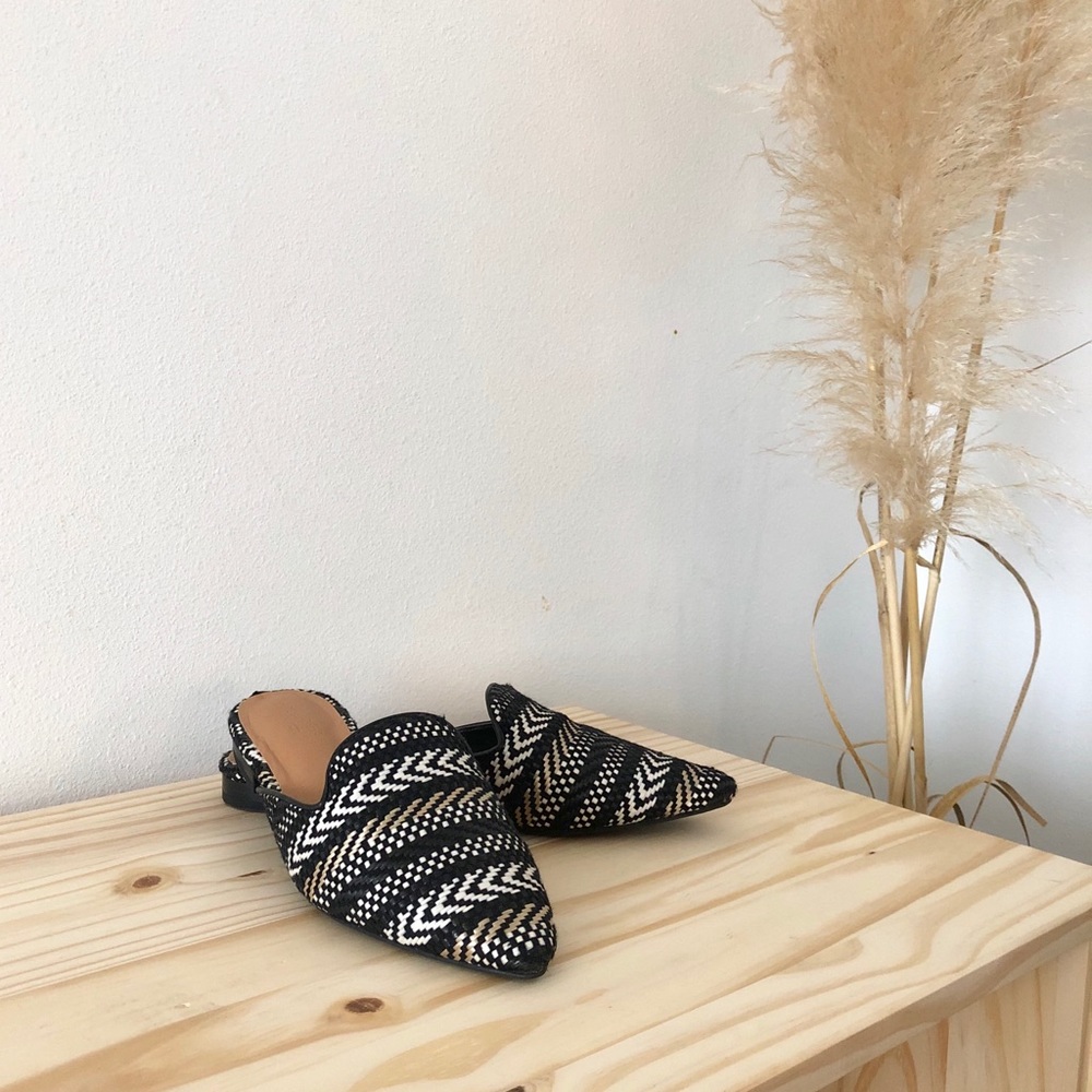 Universal Thread Mules - Picture 3 of 5